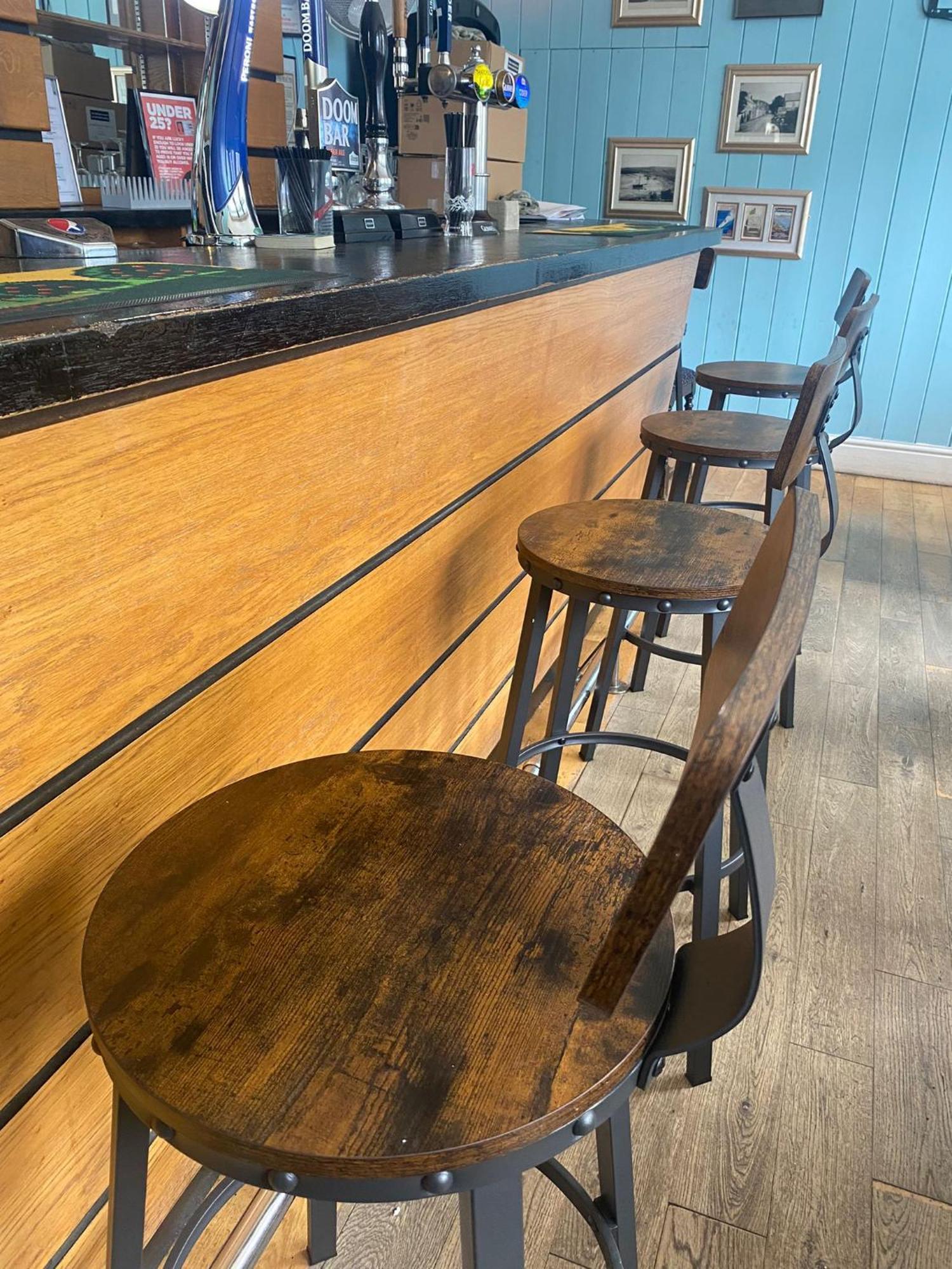 Rose And Crown Hotel & Hope And Anchor Bar Goodwick Eksteriør bilde